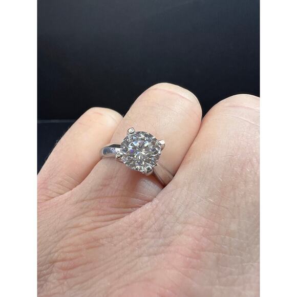 Vintage CZ solitaire sterling silver ring size 7 - Picture 3 of 15